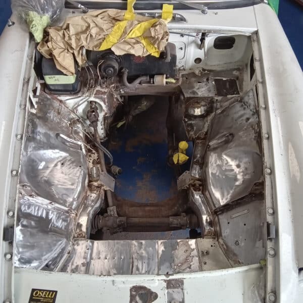 19052025 1967 MGB Roadster engine Bay Prep 9