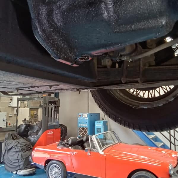 19052025 1984 Morgan 44 repairs and service 16