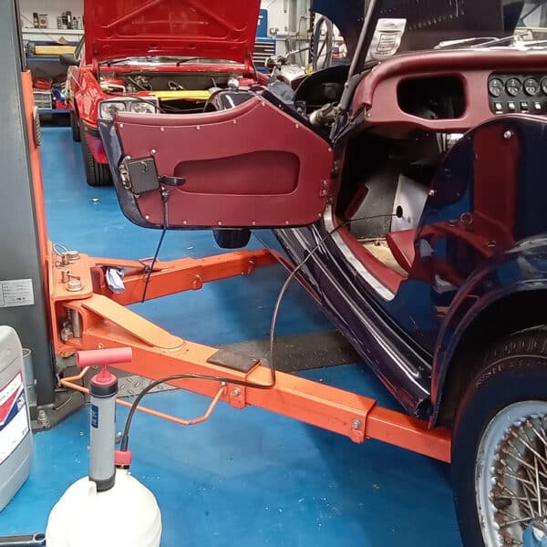 19052025 1984 Morgan 44 repairs and service 20