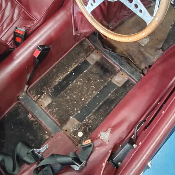 19052025 1984 Morgan 44 repairs and service 33