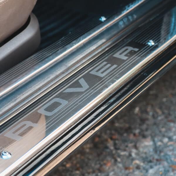19052025 1987 Rover SD1 Vitesse arrival 11