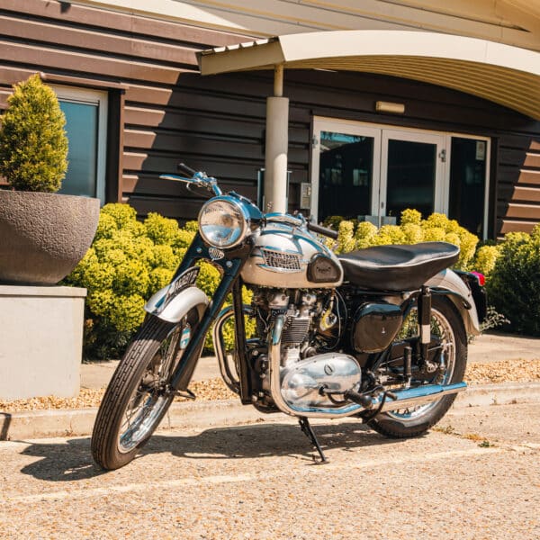 1958 triumph t100 arrival photos
