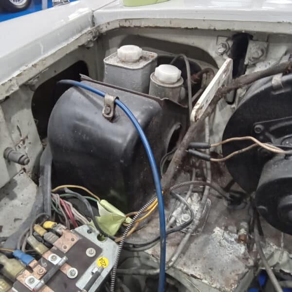 1967 mg b roadster engine bay prep 07