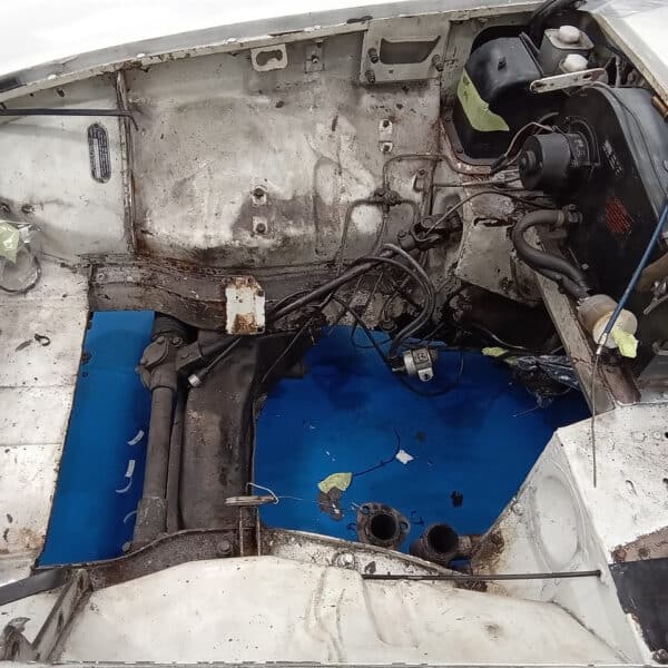 1967 mg b roadster engine bay prep 20
