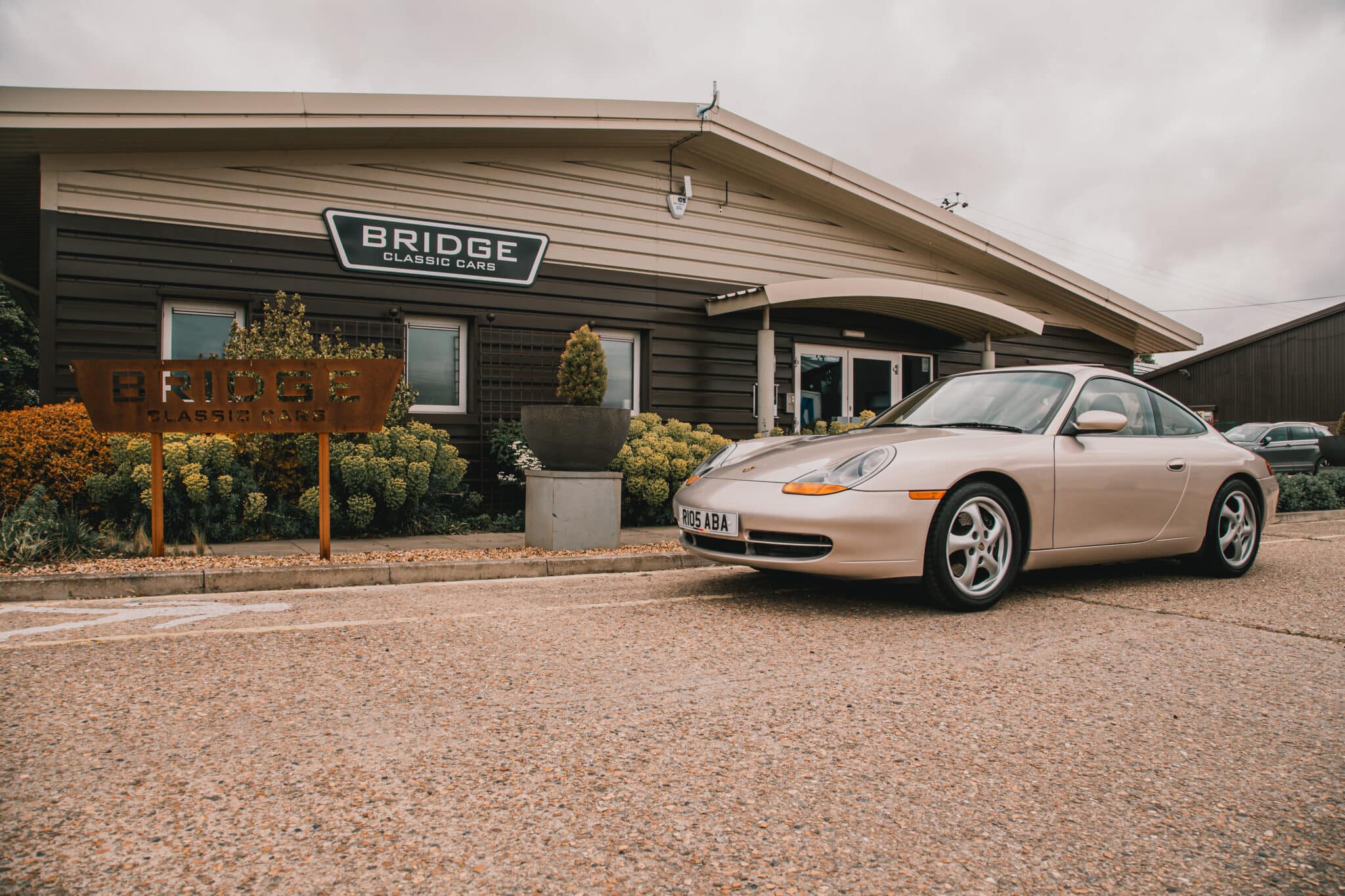 1997 porsche 911 arrival 1
