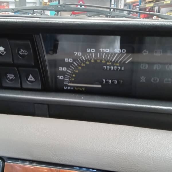 20.05.2025 1987 Rover Vitesse Black 13