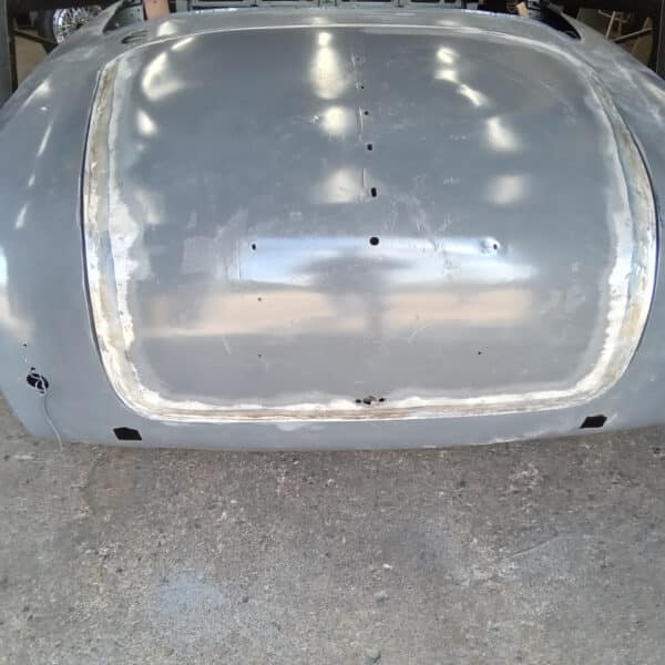 27.05.2025 1955 Aston Martin DB24 Drophead Coupe Red Refitting boot lid 2