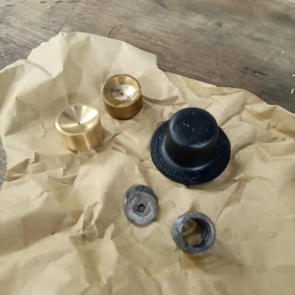 27.05.2025 1969 Aston Martin DB6 Volante Blue assembling shocks and suspension 34