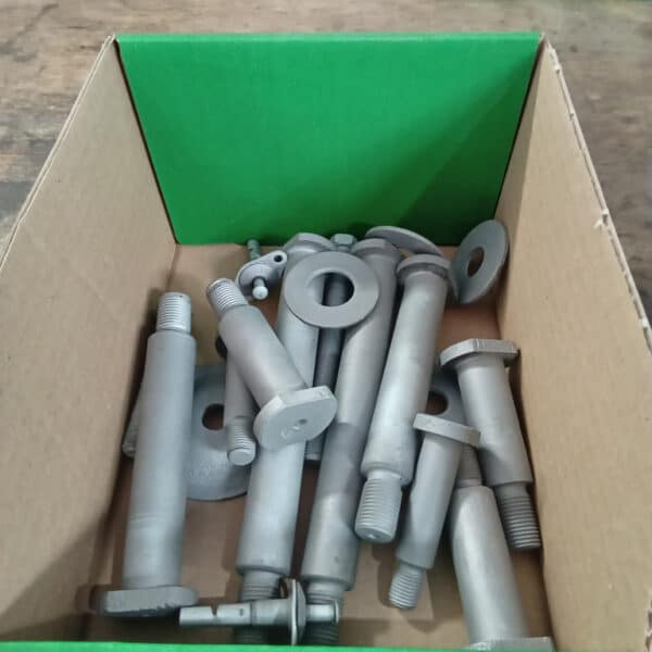 27.05.2025 1969 Aston Martin DB6 Volante Blue assembling shocks and suspension 7
