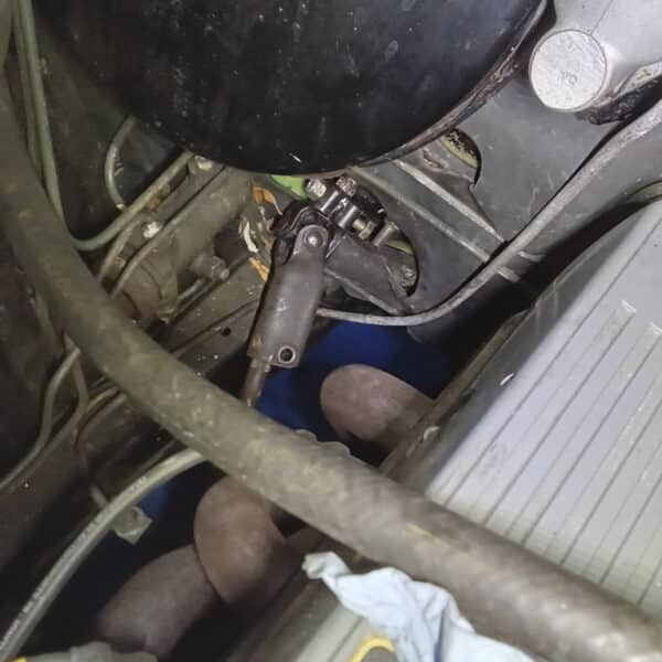 27.05.2025 1987 Rover Vitesse Black Column bush 7