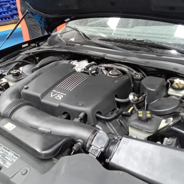 27.05.2025 2002 Ford Thunderbird Black suspension 11