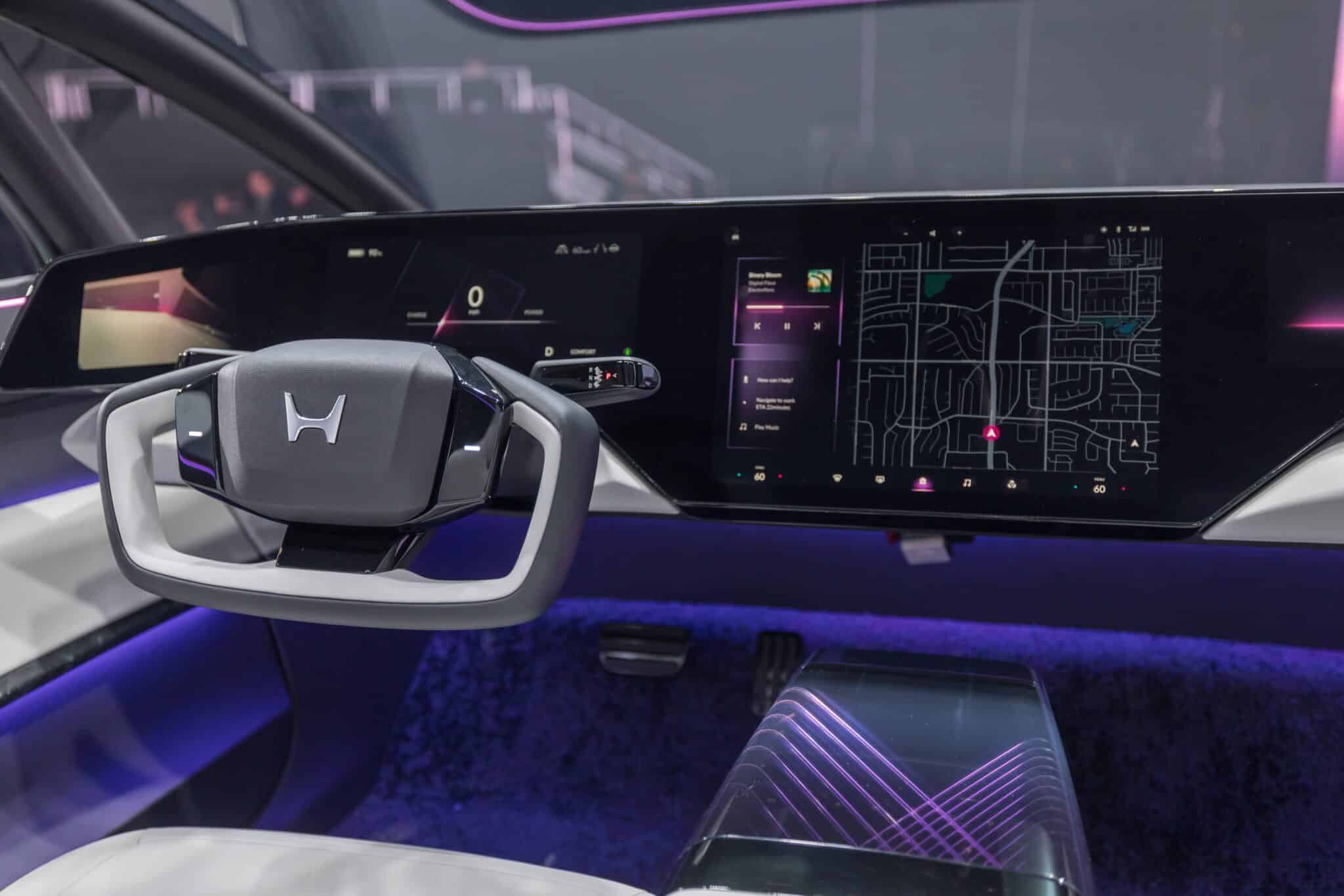 525626 honda 0 saloon and honda 0 suv prototypes