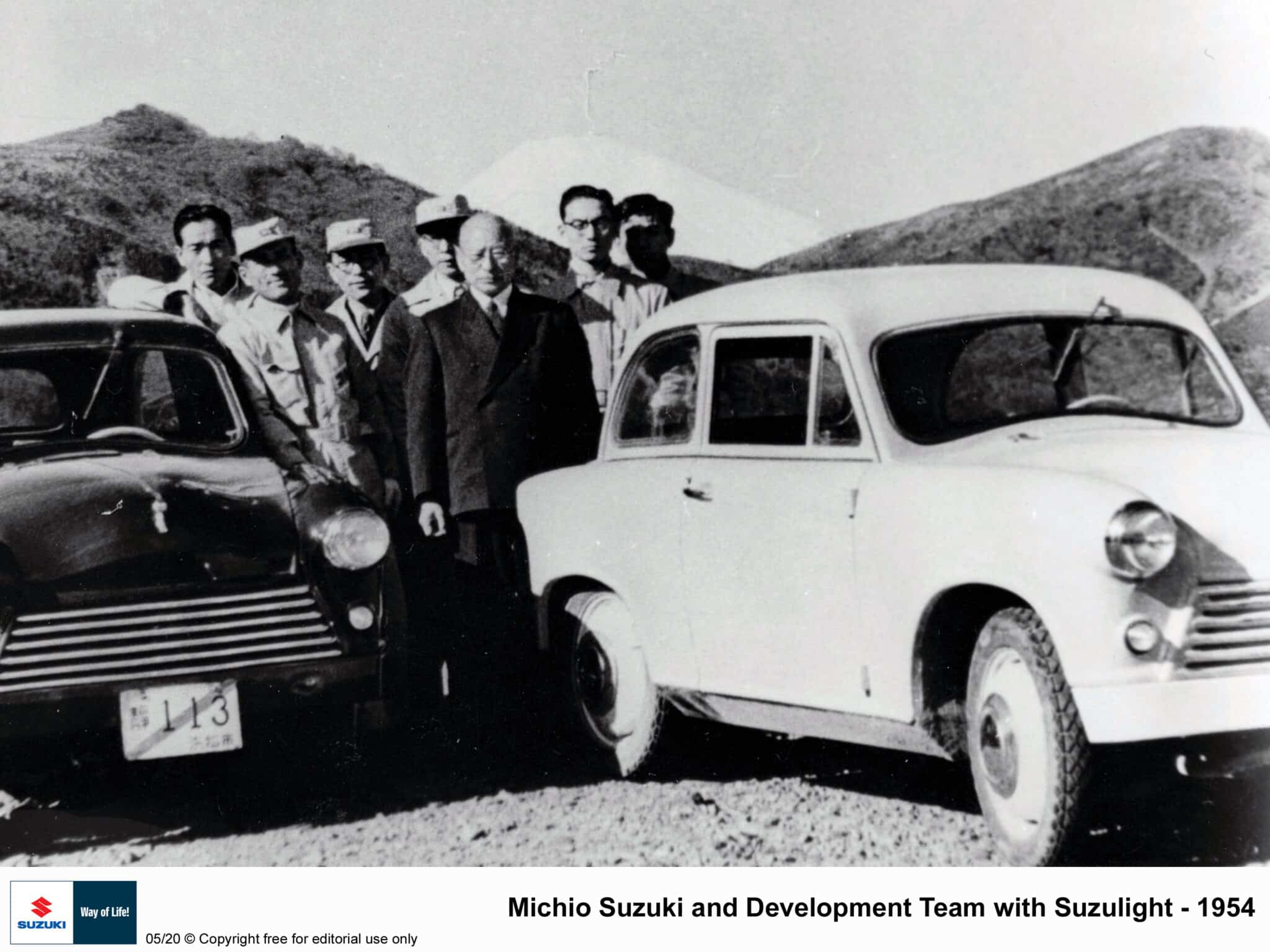 michio suzuki and development team suzulight 1954