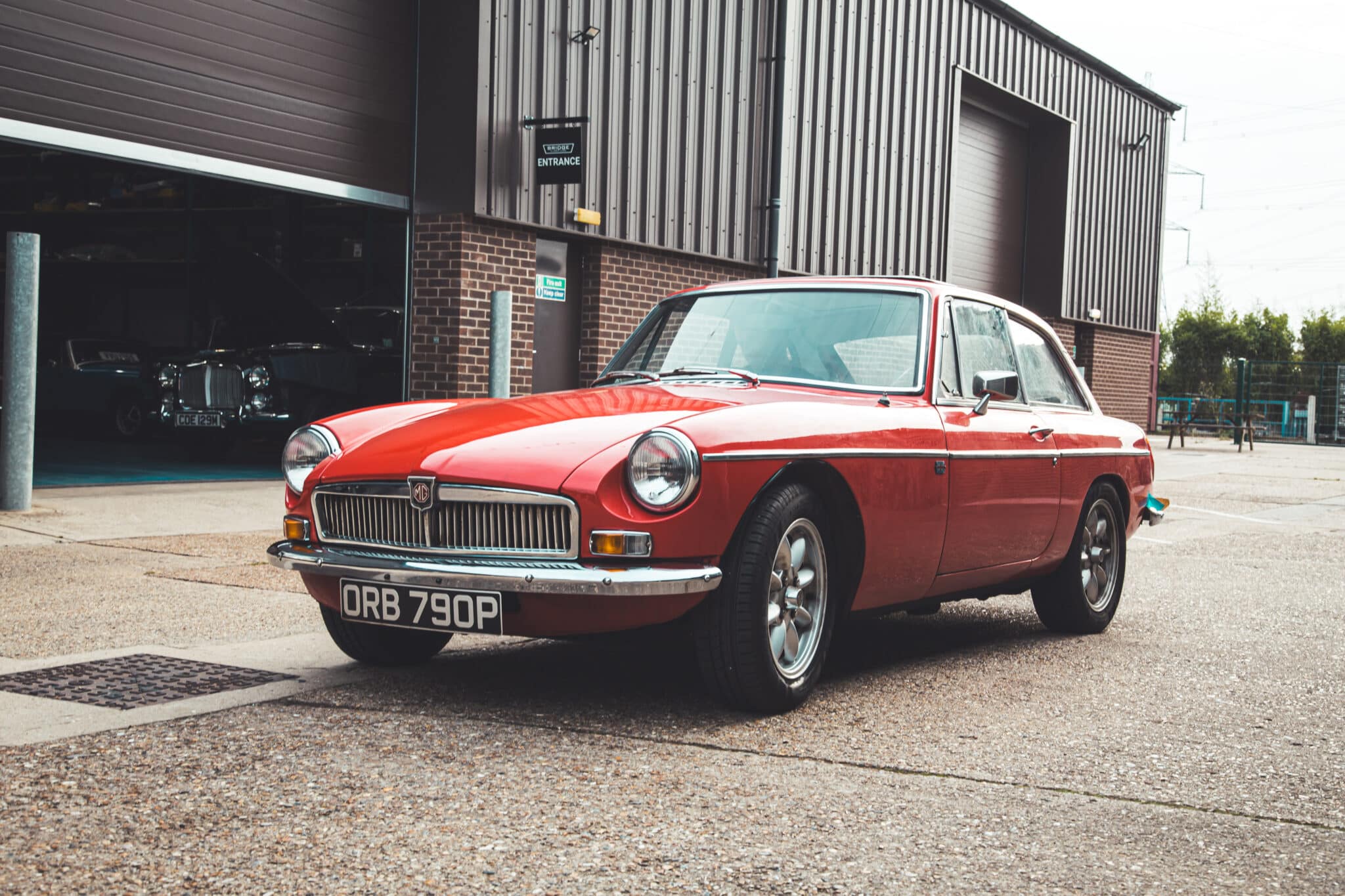 rob's 1976 mgb gt arrival and first drive 1