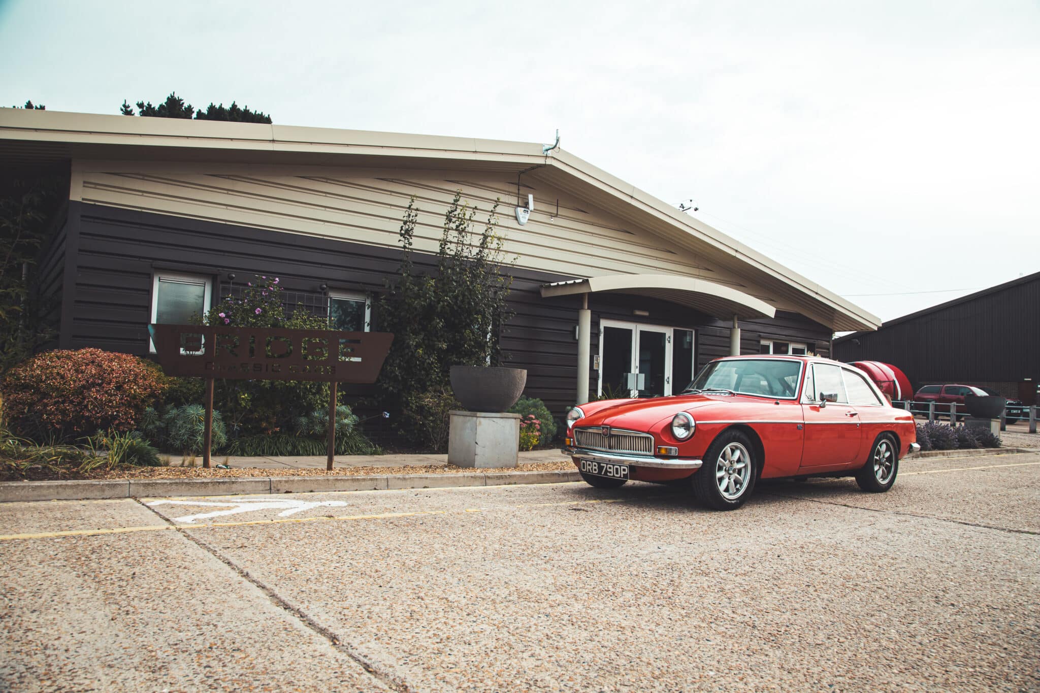 rob's 1976 mgb gt arrival and first drive 7