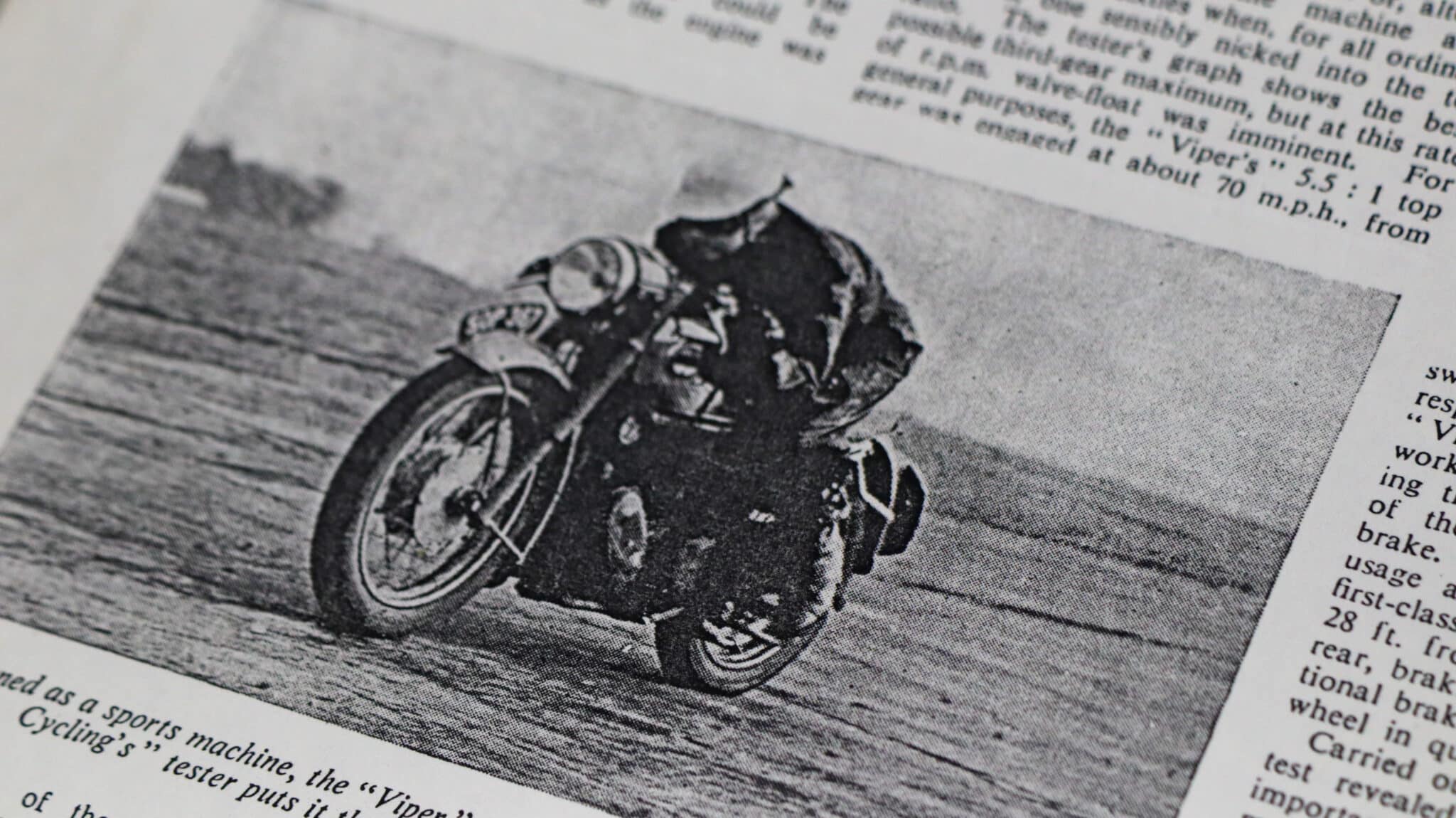 sop 367 velocette viper (1)
