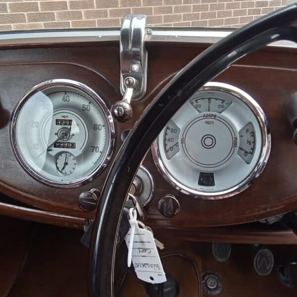 03.06.2025 1947 Wolseley Eight Black check and get running 4