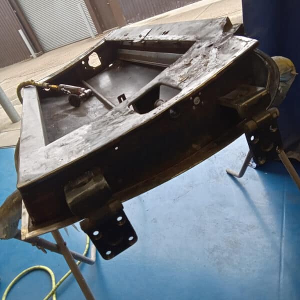 03.06.2025 1969 Aston Martin DB6 Volante Blue door frames prepped 2