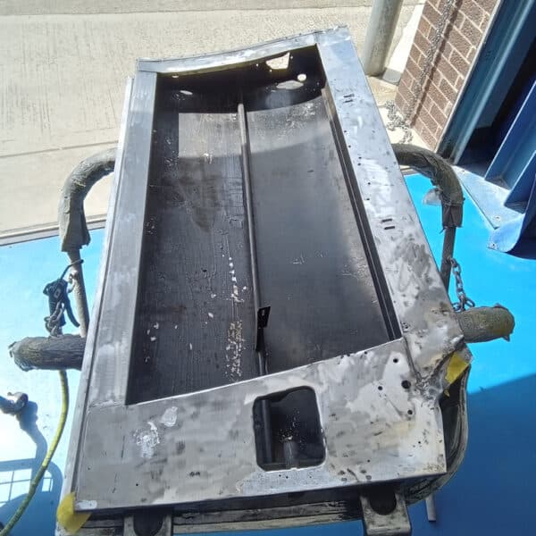 03.06.2025 1969 Aston Martin DB6 Volante Blue door frames prepped 4