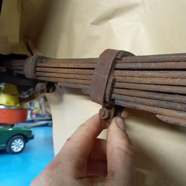 03.06.2025 1976 Jensen Interceptor underseal 26