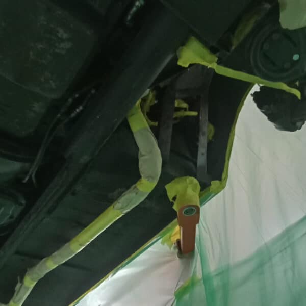 03.06.2025 1976 Jensen Interceptor underseal 7