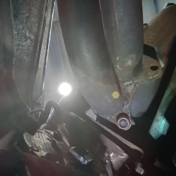 03.06.2025 1984 Morgan 44 exhaust and starter 4