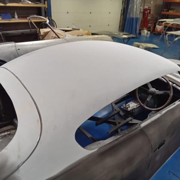 030625 1953 Aston Martin DB2 4 Blocking 10