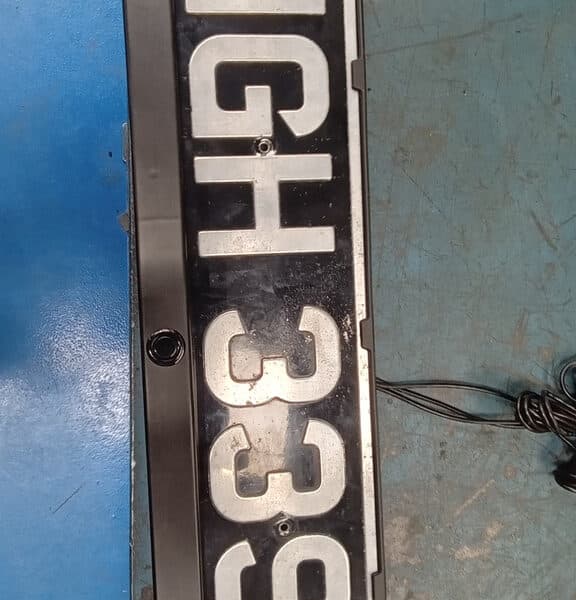 040625 1966 Volvo Amazon fitting parking sensors 15