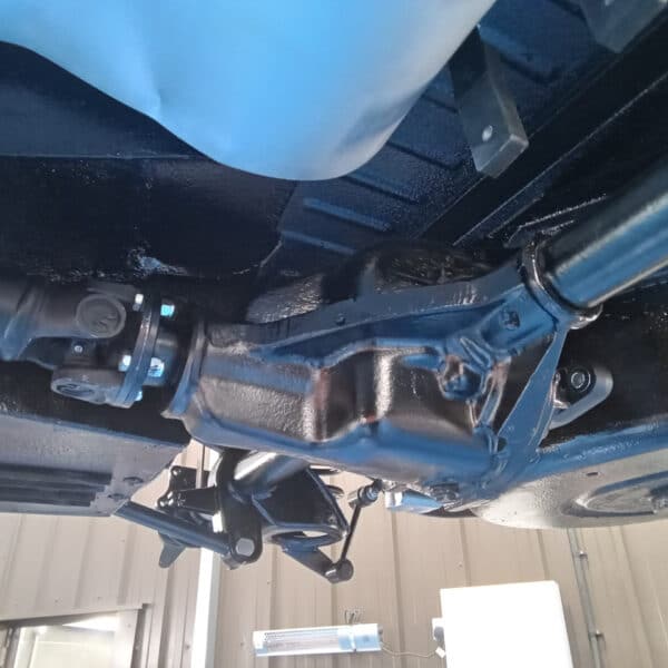 040625 1969 Aston Martin DB6 Volante Rear Suspension Build 2