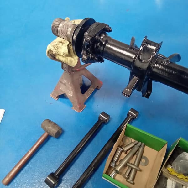 040625 1969 Aston Martin DB6 Volante Rear Suspension Build 20