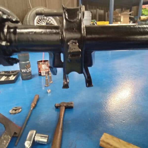 040625 1969 Aston Martin DB6 Volante Rear Suspension Build 22