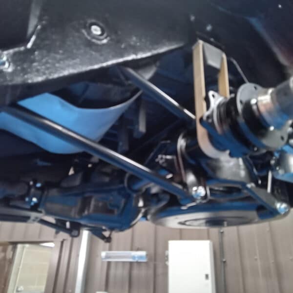 040625 1969 Aston Martin DB6 Volante Rear Suspension Build 3
