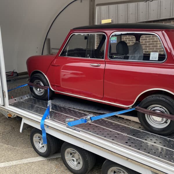 05.06.2025 1968 Austin Mini Cooper S Red Transport 1