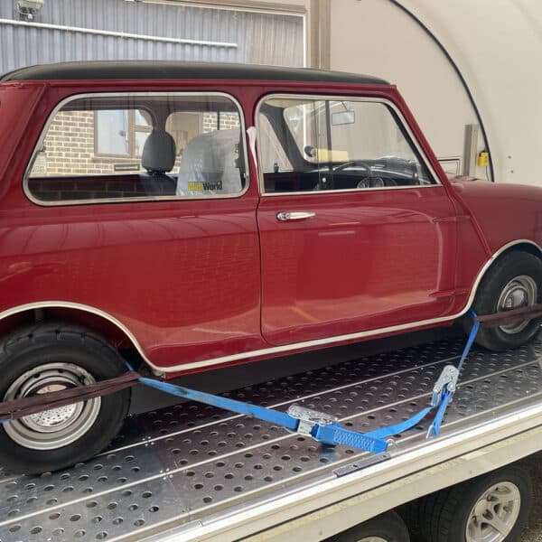 05.06.2025 1968 Austin Mini Cooper S Red Transport 2