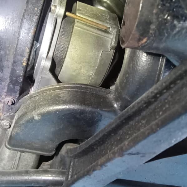 050625 1973 Porsche 914 Temp Guage Gear Lever Bushes and Alternator 12