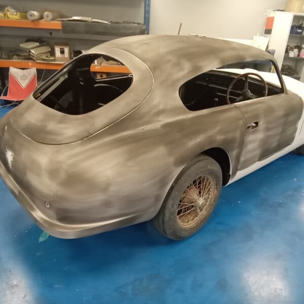 060625 1953 Aston Martin DB24 Polyfan to 180 for primer