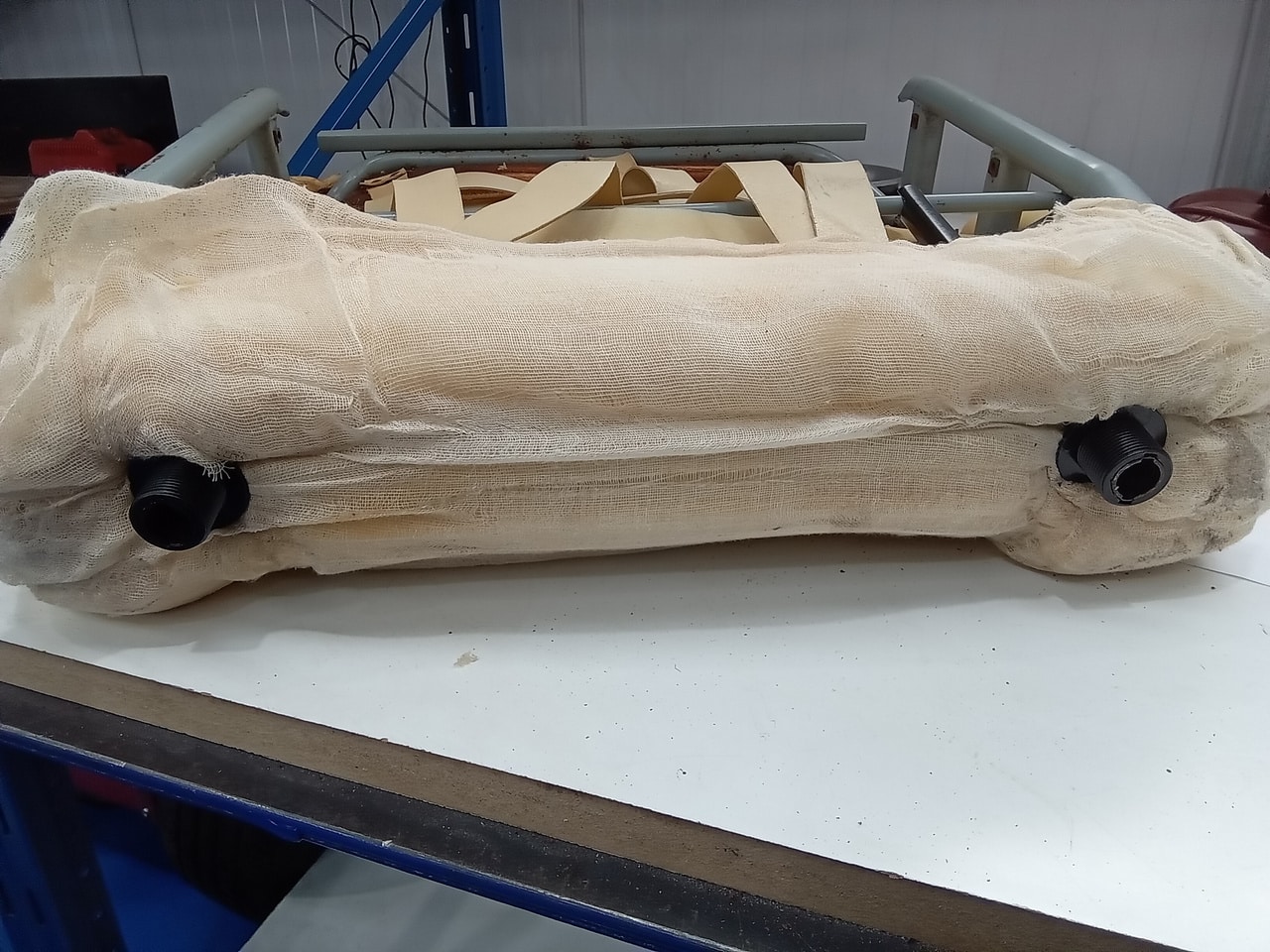 060625 1966 Volvo Amazon Headrests 03