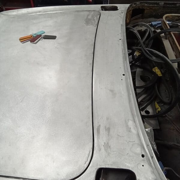 10.06.2025 1969 Aston Martin DB6 Volante Blue Grapping doors.boot 21