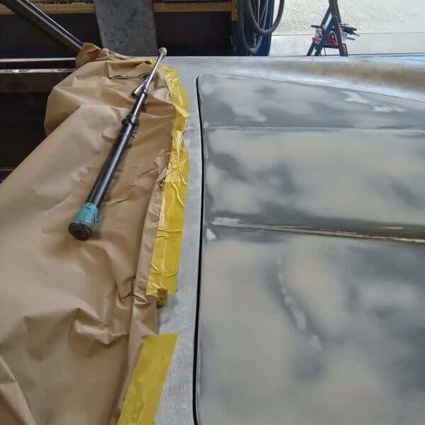 10.06.2025 1969 Aston Martin DB6 Volante Blue Grapping doors.boot 4
