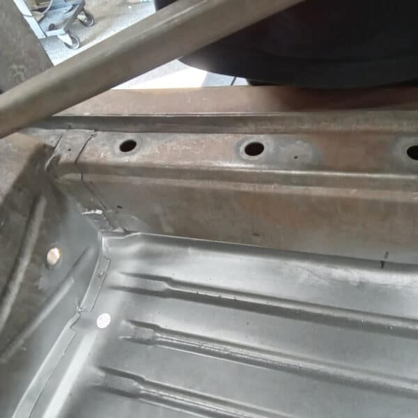 16062025 1978 Mercedes 350SL floors complete 9
