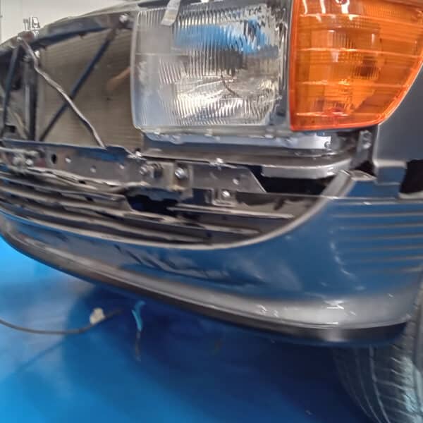 17.06.2025 1987 Mercedes 500 SL Grey Grill 23