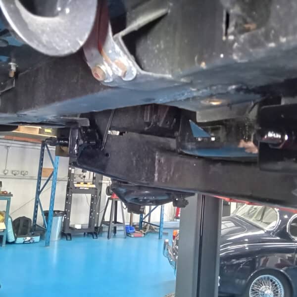 190620225 1963 Jaguar MKII repairs 15