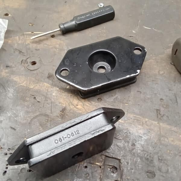 190620225 1963 Jaguar MKII repairs 4