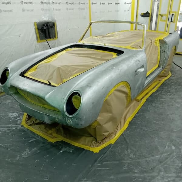 19062025 1969 Aston Martin DB6 epoxy 39
