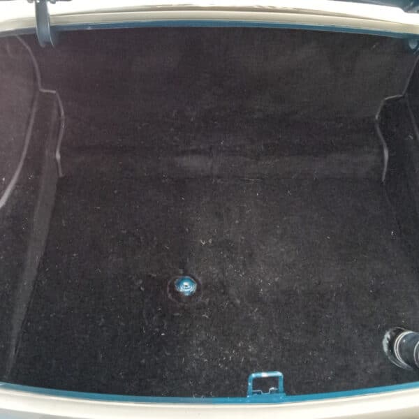 19062025 1973 MGB Roadster battery cutoff 1