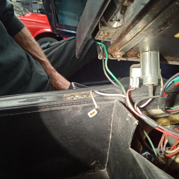 19062025 1976 Jensen Interceptor dash out 20