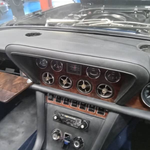 19062025 1976 Jensen Interceptor dash out 9