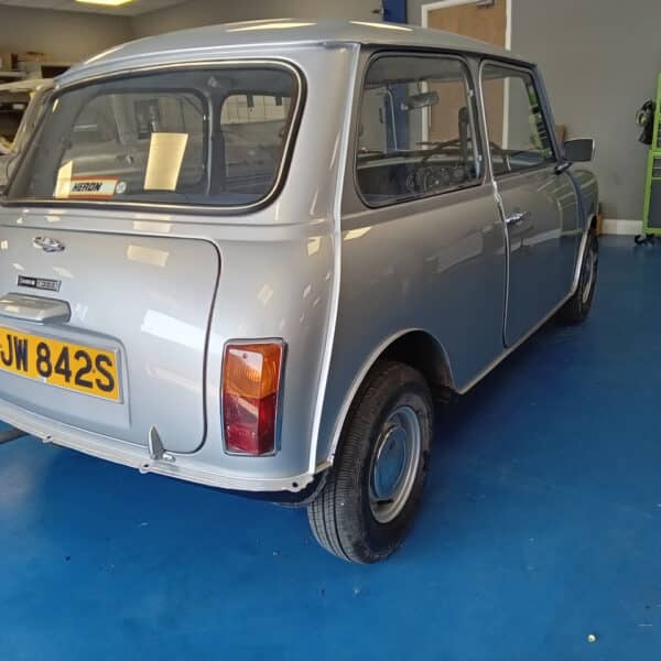 19062025 1977 Leyland Mini 1000 paint done 16