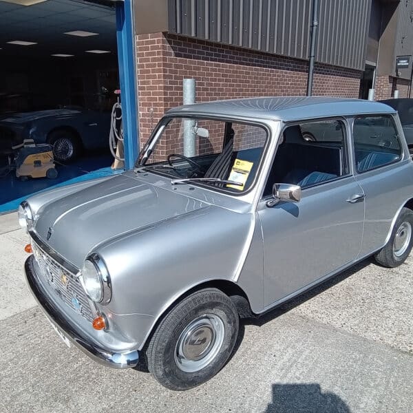 19062025 1977 Leyland Mini 1000 paint done 20