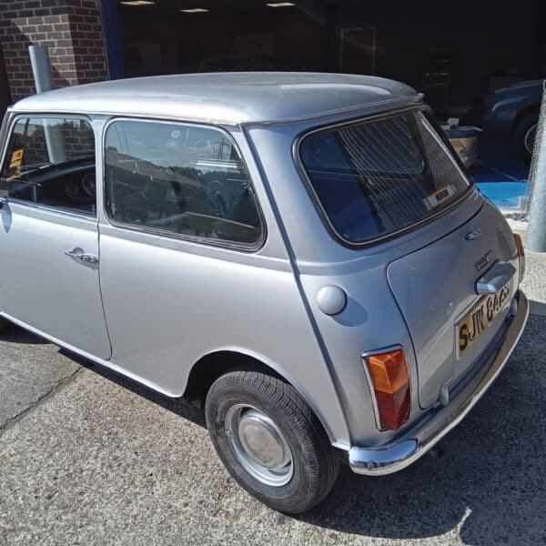 19062025 1977 Leyland Mini 1000 paint done 21